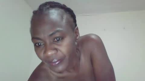 Snapshot of swtebony1 chatting on September 8, 2025, 10:31 pm ALICIA online show from September 8, 2025, 10:31 pm
