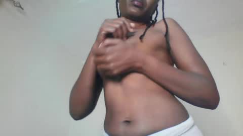 ALICIA online show from June 17, 2026, 10:43 pm