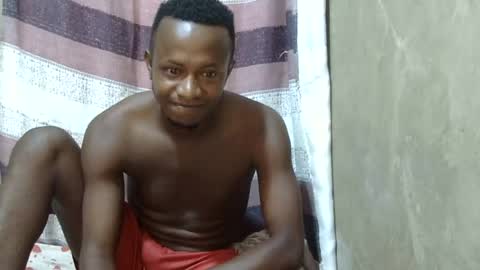 Snapshot of swthairy_dick chatting on June 25, 2026, 6:29 am swthairy_dick online show from June 25, 2026, 6:29 am