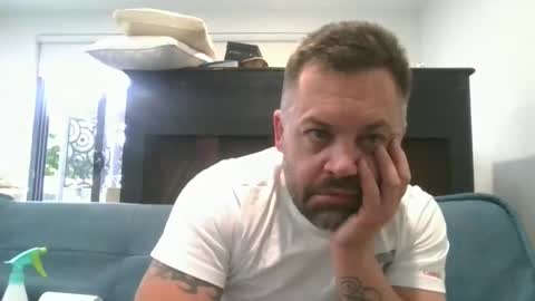 sxylegsturnmeon online show from March 5, 2025, 10:54 pm