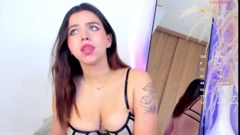 Call me Daian  Independient model online show from February 2, 2026, 5:39 am