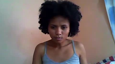 Snapshot of sylvaniah01 chatting on June 17, 2026, 1:01 pm sylvaniah01 online show from June 17, 2026, 1:01 pm