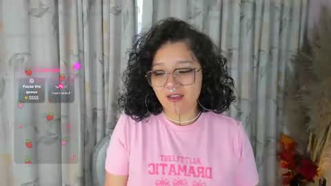 Snapshot of sylvara_bx chatting on June 29, 2026, 12:05 pm online show from June 29, 2026, 12:05 pm