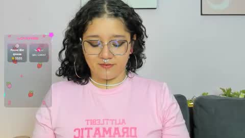 Snapshot of sylvara_bx chatting on July 3, 2026, 12:00 pm online show from July 3, 2026, 12:00 pm