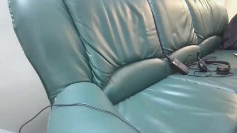Snapshot of symond_jns chatting on March 31, 2026, 10:04 am symond_jns online show from March 31, 2026, 10:04 am
