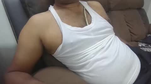 Snapshot of symond_jns chatting on April 15, 2026, 5:20 pm symond_jns online show from April 15, 2026, 5:20 pm