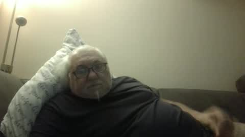 synek65 online show from December 14, 2024, 7:57 pm