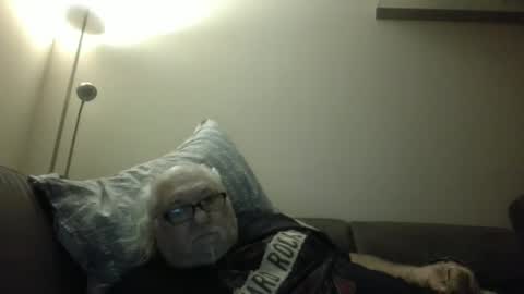 synek65 online show from December 24, 2024, 5:05 am