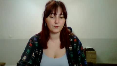 Sarah online show from September 18, 2025, 4:42 pm