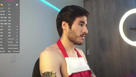 t0ny_wylie online show from December 13, 2024, 2:43 am