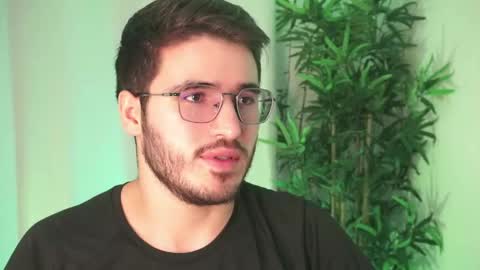 t0ny_wylie online show from April 15, 2026, 3:30 pm