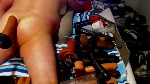 Snapshot of t92081t chatting on September 28, 2025, 7:14 am t92081t online show from September 28, 2025, 7:14 am