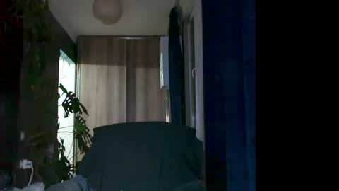 Huracane online show from November 10, 2025, 5:23 pm