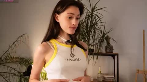 Snapshot of t_tragedienne chatting on October 1, 2025, 1:50 pm Heeey im Helena3 -- fav555100333 -- pvts only premium and after my public show 3 online show from October 1, 2025, 1:50 pm