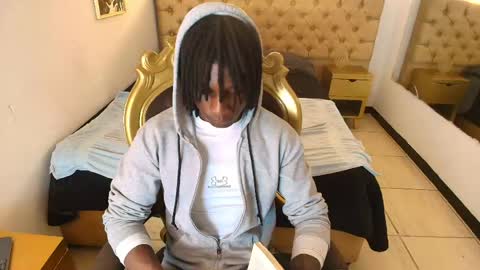 Snapshot of tachala_ chatting on May 19, 2026, 1:44 am Tachala online show from May 19, 2026, 1:44 am