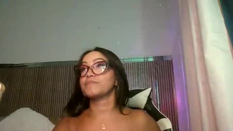 yameil online show from May 7, 2026, 7:52 pm