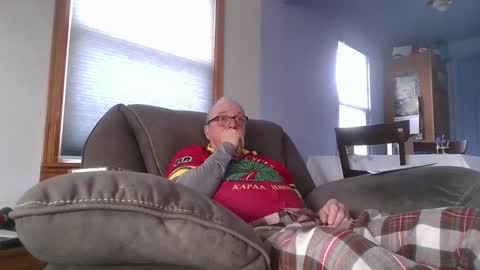 tacrunner66_ online show from February 5, 2025, 10:55 pm