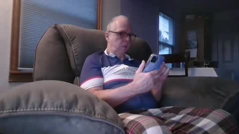 tacrunner66_ online show from February 7, 2025, 1:15 am