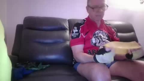 tacrunner66_ online show from February 8, 2025, 3:10 pm