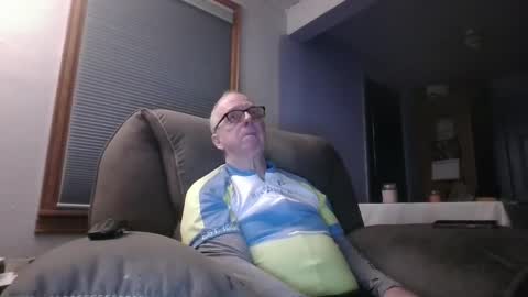 tacrunner66_ online show from February 11, 2025, 7:02 am