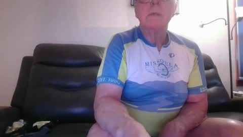 tacrunner66_ online show from February 11, 2025, 3:18 pm