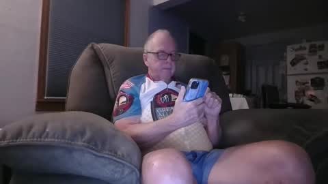 tacrunner66_ online show from February 15, 2026, 2:36 pm