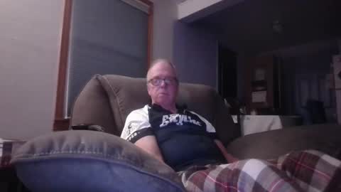 Snapshot of tacrunner66_ chatting on March 8, 2026, 3:21 am tacrunner66_ online show from March 8, 2026, 3:21 am