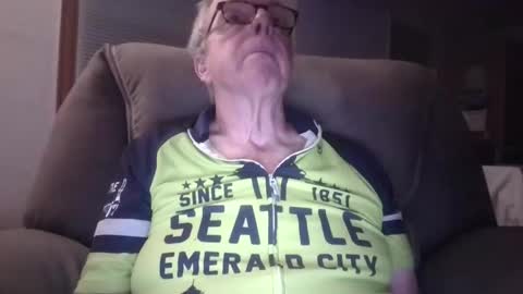 Snapshot of tacrunner66_ chatting on April 11, 2026, 4:28 am tacrunner66_ online show from April 11, 2026, 4:28 am