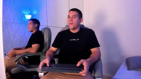 Snapshot of tadeo_vega chatting on January 14, 2026, 3:23 am tadeo_vega online show from January 14, 2026, 3:23 am