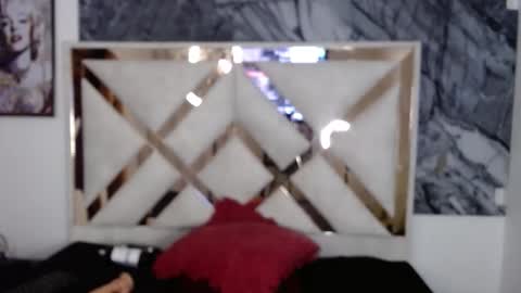 tael_novacs online show from December 1, 2025, 3:33 am