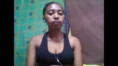 Snapshot of tahiriniah chatting on February 23, 2025, 9:55 am tahiriniah online show from February 23, 2025, 9:55 am