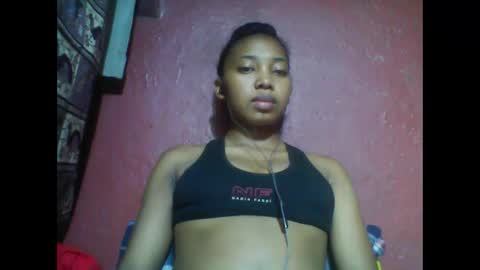 Snapshot of tahiriniah chatting on March 6, 2025, 6:59 pm tahiriniah online show from March 6, 2025, 6:59 pm