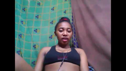 Snapshot of tahiriniah chatting on March 9, 2025, 7:37 pm tahiriniah online show from March 9, 2025, 7:37 pm