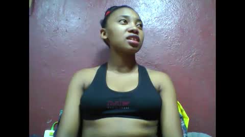 Snapshot of tahiriniah chatting on March 10, 2025, 9:32 am tahiriniah online show from March 10, 2025, 9:32 am