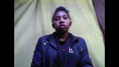 Snapshot of tahiriniah chatting on October 7, 2025, 5:59 am tahiriniah online show from October 7, 2025, 5:59 am