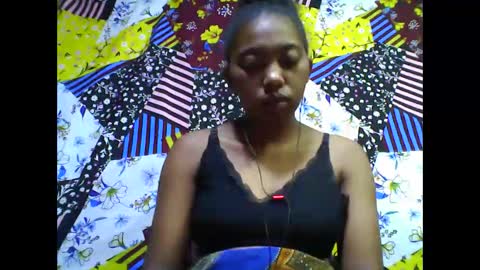 Snapshot of tahiriniah chatting on October 24, 2025, 2:52 am tahiriniah online show from October 24, 2025, 2:52 am