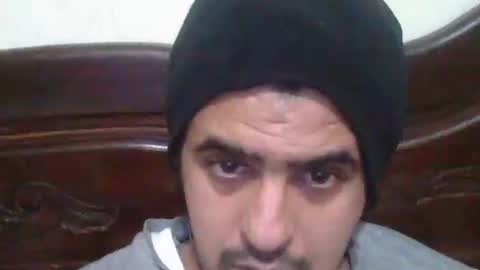 tahtouhafakroune12 online show from January 19, 2025, 6:43 pm