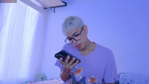 taichi online show from September 18, 2025, 8:11 pm