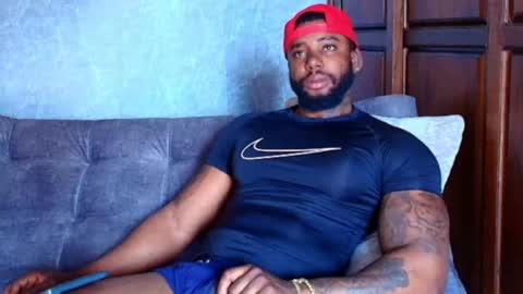 Tairon Tucke online show from March 11, 2025, 2:40 pm