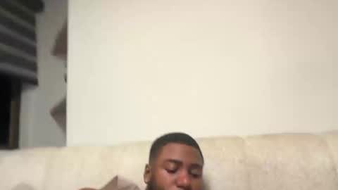 Tairon Tucke online show from March 5, 2026, 4:19 am