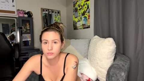 Snapshot of taishabubblebutt chatting on December 1, 2024, 11:47 pm Taishabubblebutt online show from December 1, 2024, 11:47 pm