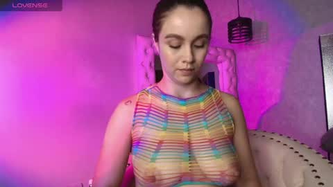 Taissa online show from April 16, 2026, 9:50 pm