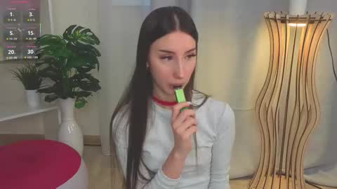 Snapshot of taitechubb chatting on October 25, 2025, 4:20 am taitechubb online show from October 25, 2025, 4:20 am