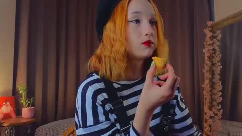 im Lally online show from November 8, 2025, 2:34 am