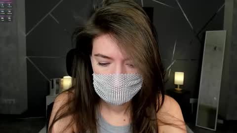 Sasha online show from December 1, 2025, 1:32 am