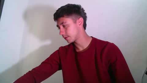 talhi_ online show from December 1, 2024, 7:14 pm