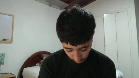 talhi_ online show from December 29, 2024, 2:10 pm