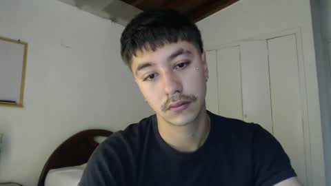 talhi_ online show from December 29, 2024, 5:33 pm