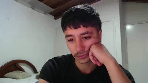 talhi_ online show from December 31, 2024, 2:25 pm