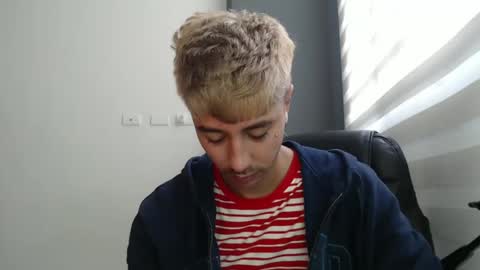 talhi_ online show from January 31, 2025, 4:59 pm